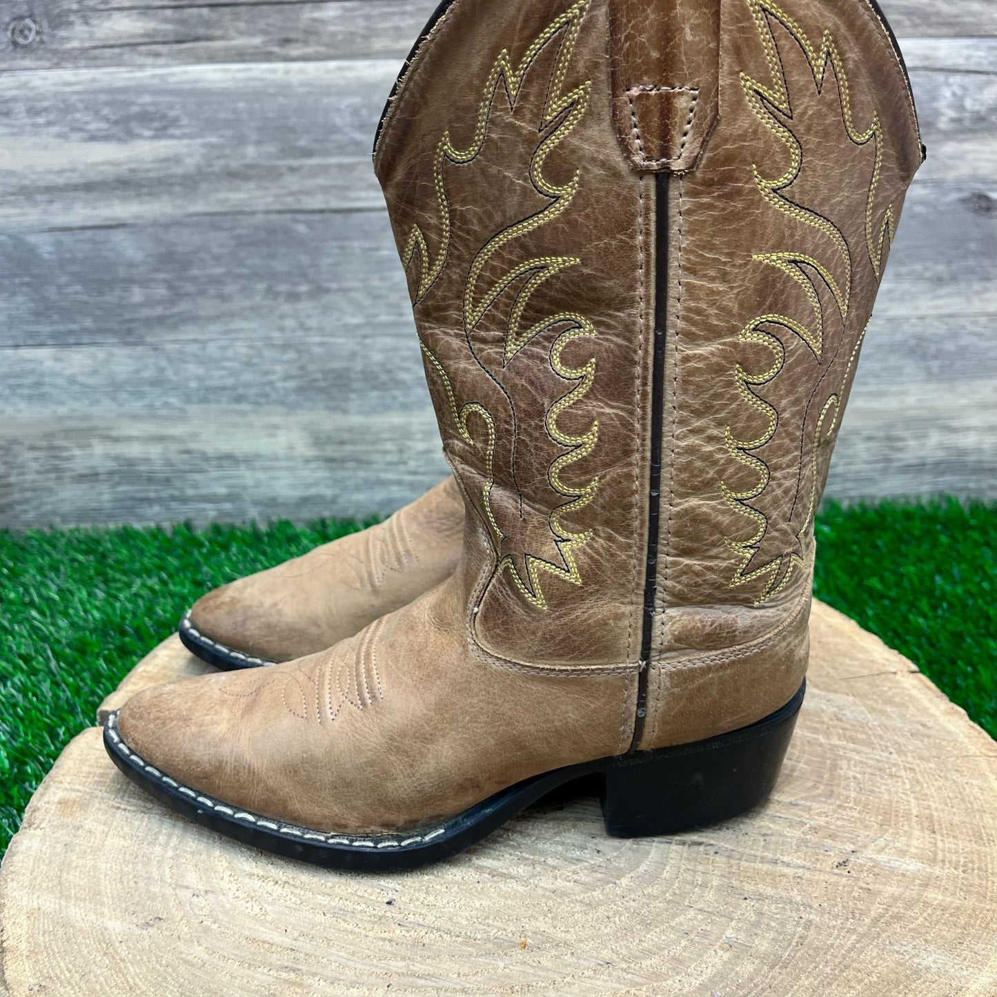 Old West Youth - Size 2.5 - Tan Cowboy Boots Style 8129