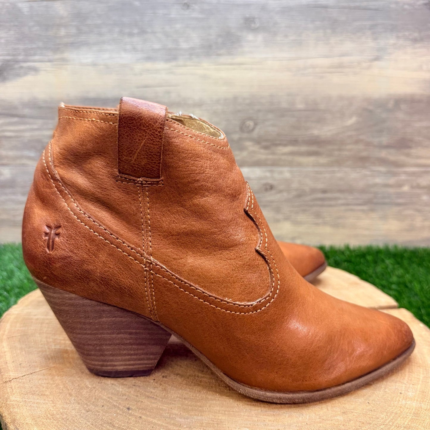 Frye Women - Size 9M - Camel Ankle Zipper Boots 3472057