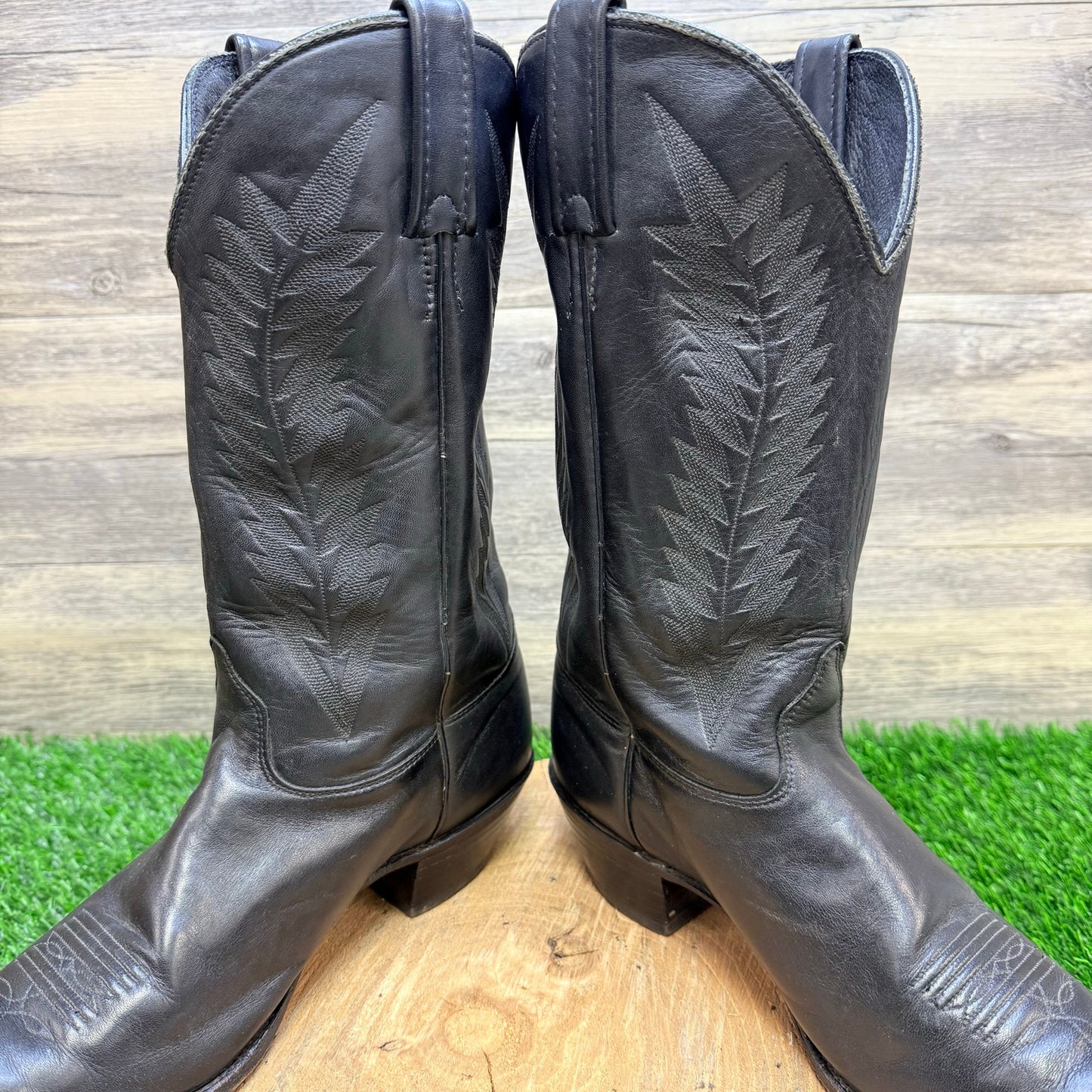 J Chisholm - Size 10M - Black Cowboy Boots D820