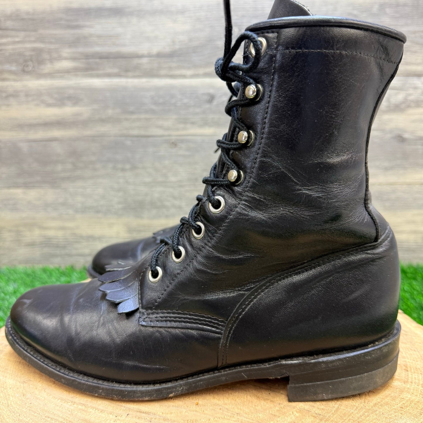 Justin Women - Size 7B - Vintage Black Lace Up Boots L0506