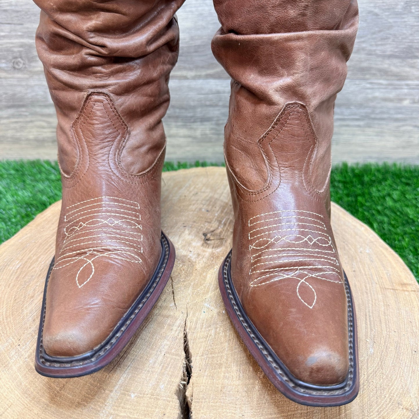 Steve Madden Women - Size 7.5M - Brown Studded Soft Leather Cowboy Boots Shyann