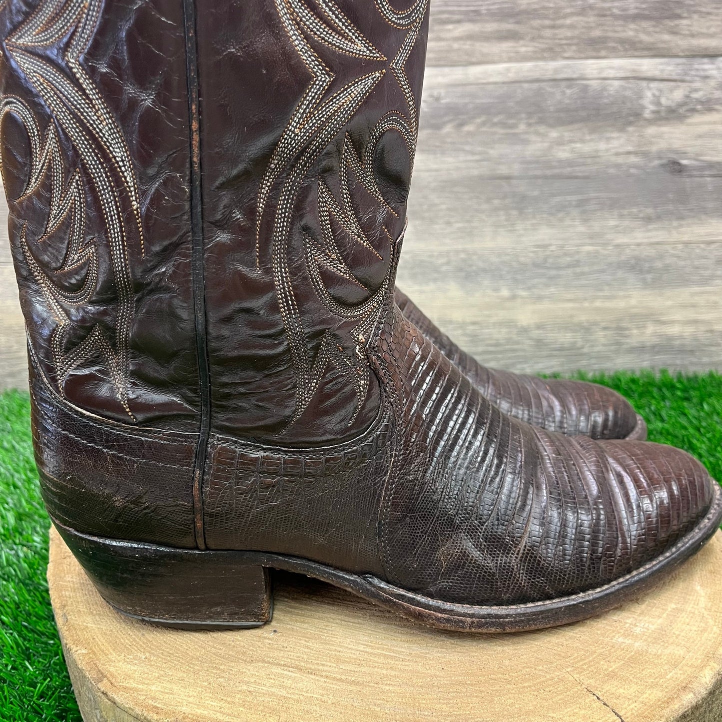 Dan Post Men - Size 10.5D - Vintage Chocolate Brown Lizard Cowboy Boots 6862