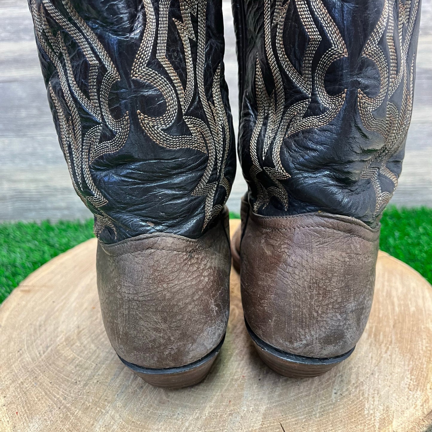 Tony Lama Women - Size 9B - Two Tone Brown Cowboy Boots Style 1185