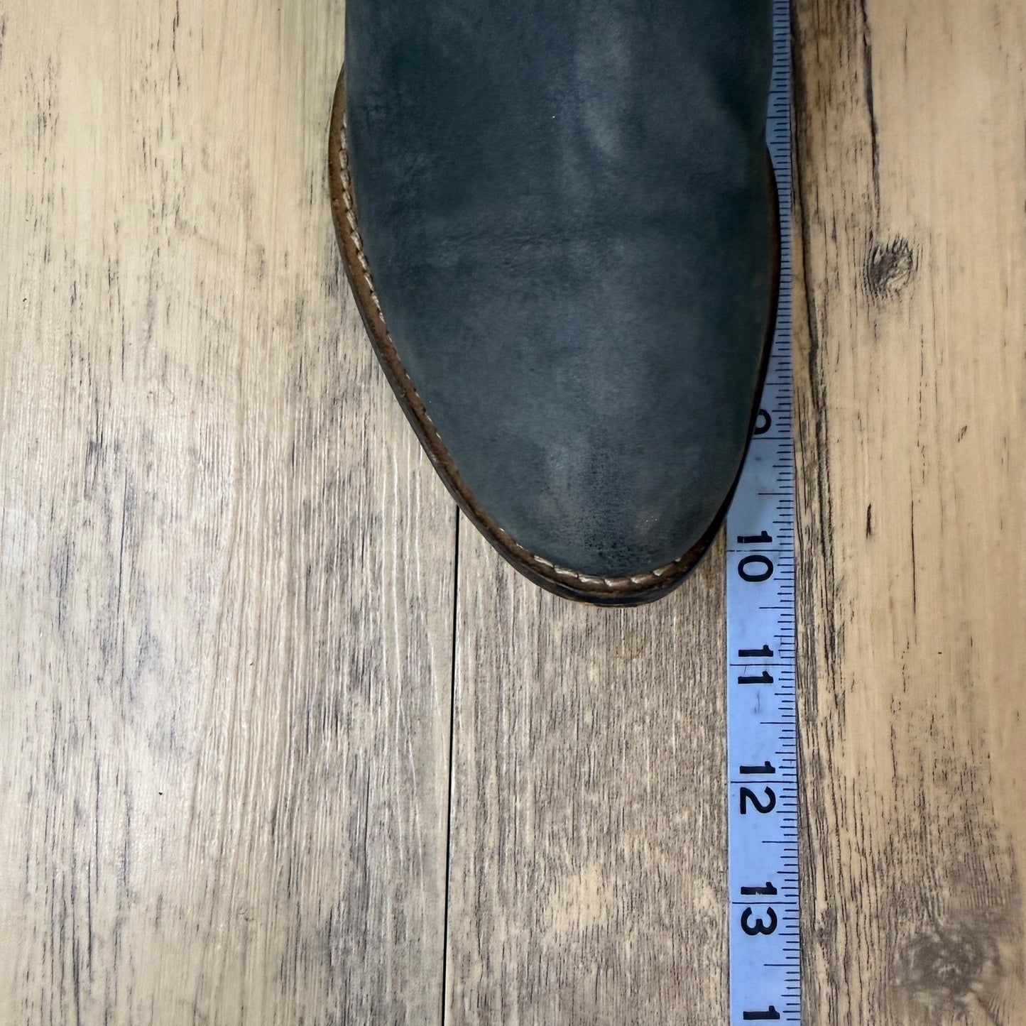 Unknown Women - Size 8.5M - Steel Gray Suede Ankle Boots Style Stop By