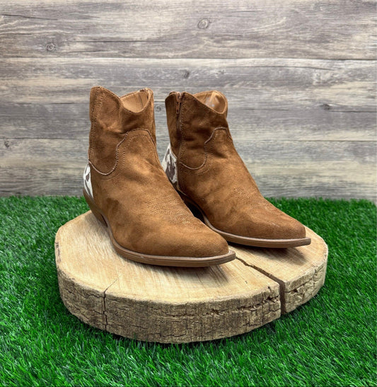 Flex West Women - Size 7M - Brown Cowprint Faux Leather Ankle Boots Sadie