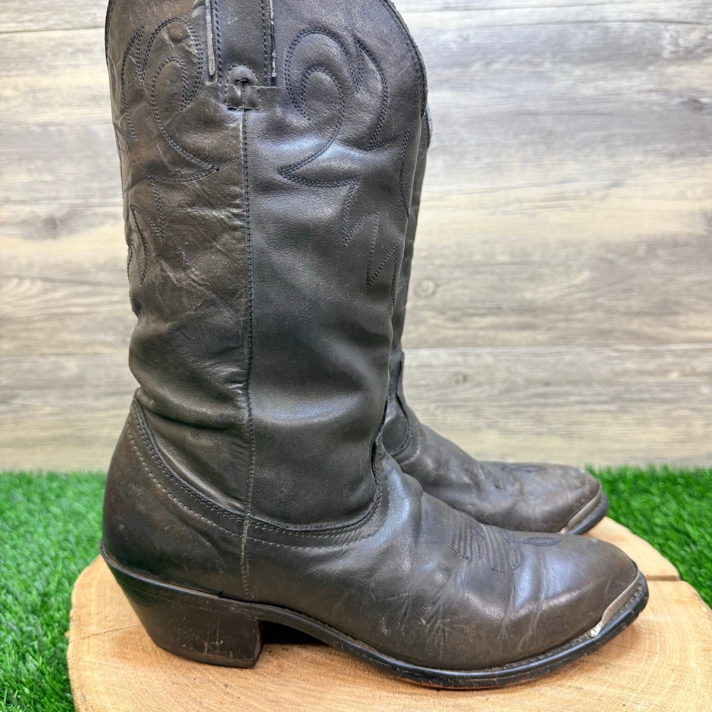 Durango Women - Size 7M - Vintage Black Toe Plate Western Cowboy Boots RP540