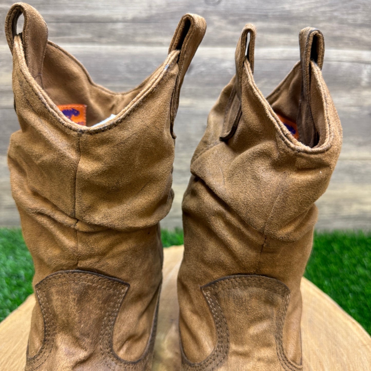 Rocket Dog Women - Size 7 - Brown Soft Faux Leather Boots Style C193