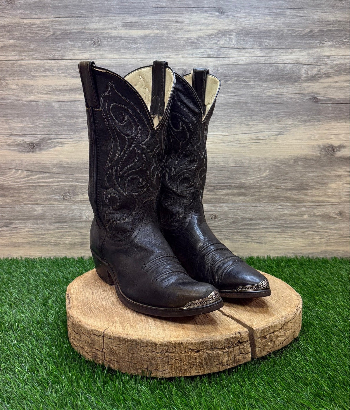 Laredo Men - Size 8.5D - Vintage Black Toe Plate Western Cowboy Boots 68137