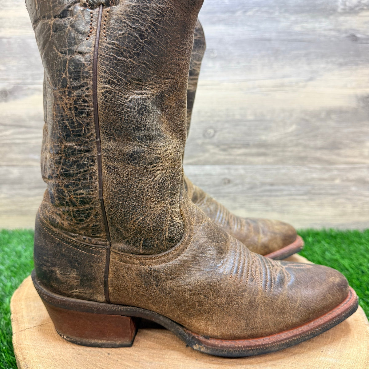 Code West Women - Size 8M - Distressed Brown Western Cowboy Boots CW5292
