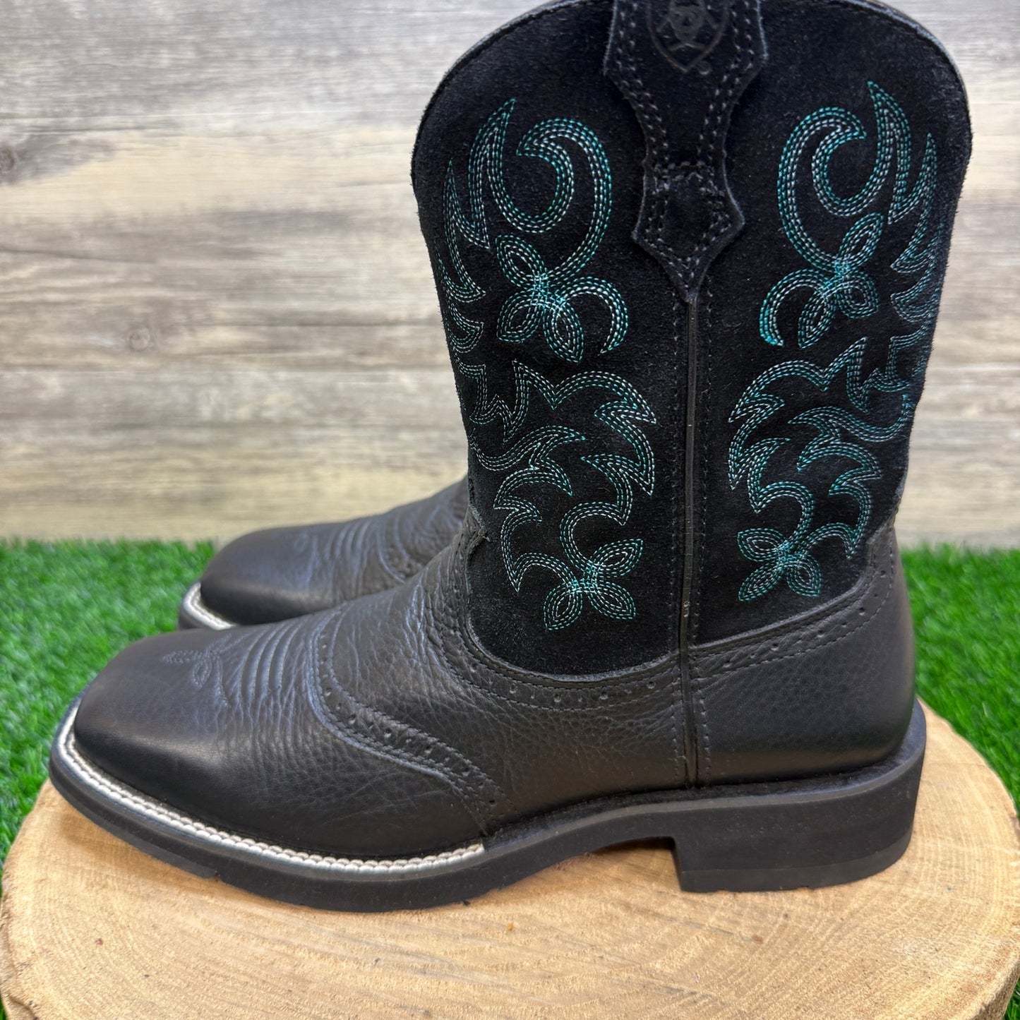 Ariat Fatbaby Women - Size 9B - Black/Blue Square Toe Cowboy Boots 10005912