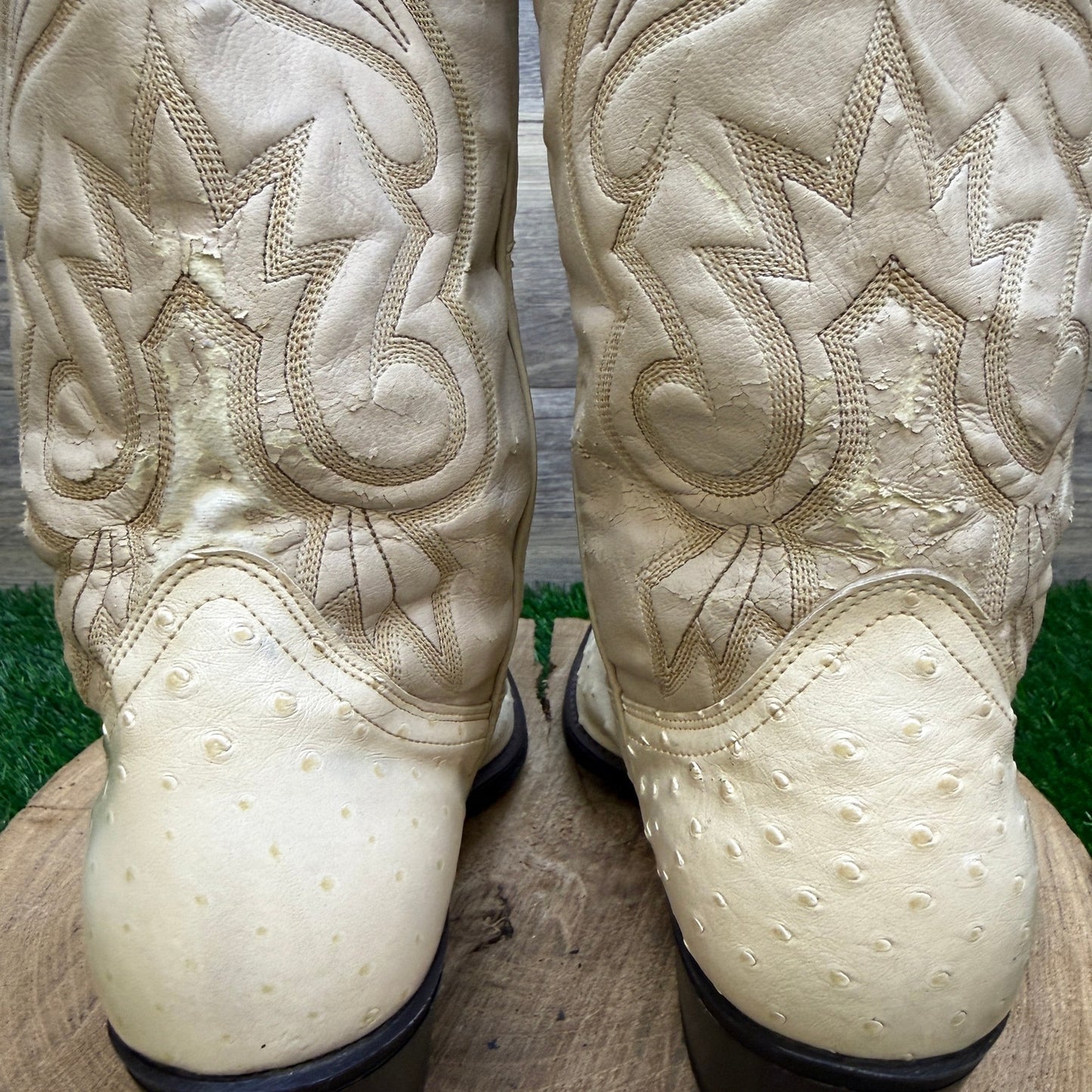 Acme Men - Size 9D - Vintage Cream Ostrich Western Cowboy Boots Style 4577
