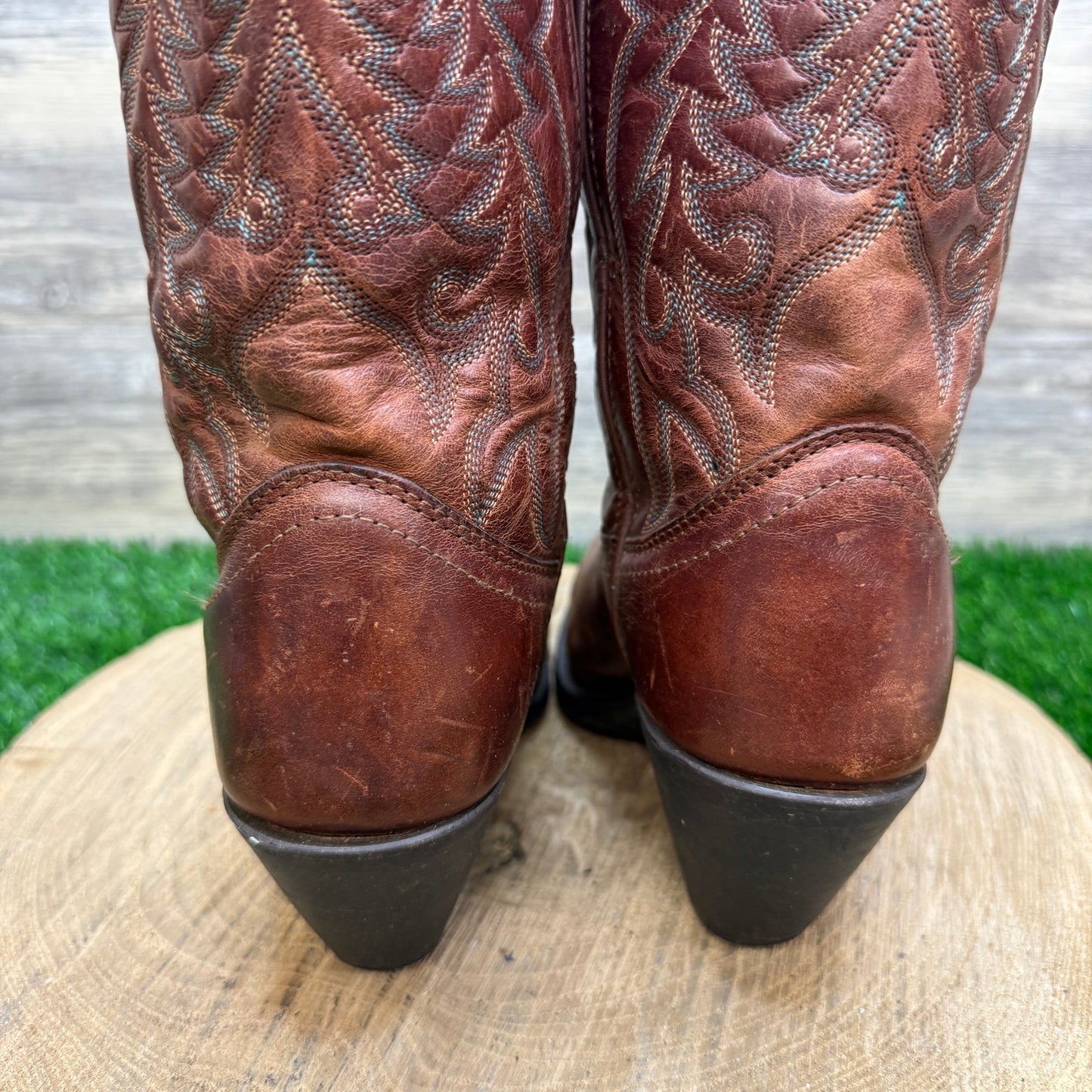 Laredo Women - Size 6M - Brown Snip Toe Western Cowboy Boots Style 51059