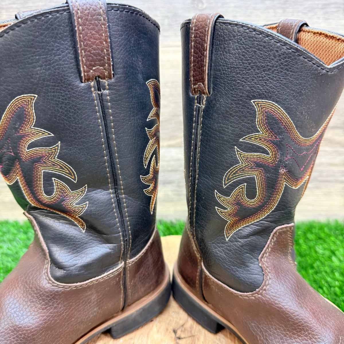 Austin Trading Co Youth - Size 2 - Brown / Black Square Cowboy Boots
