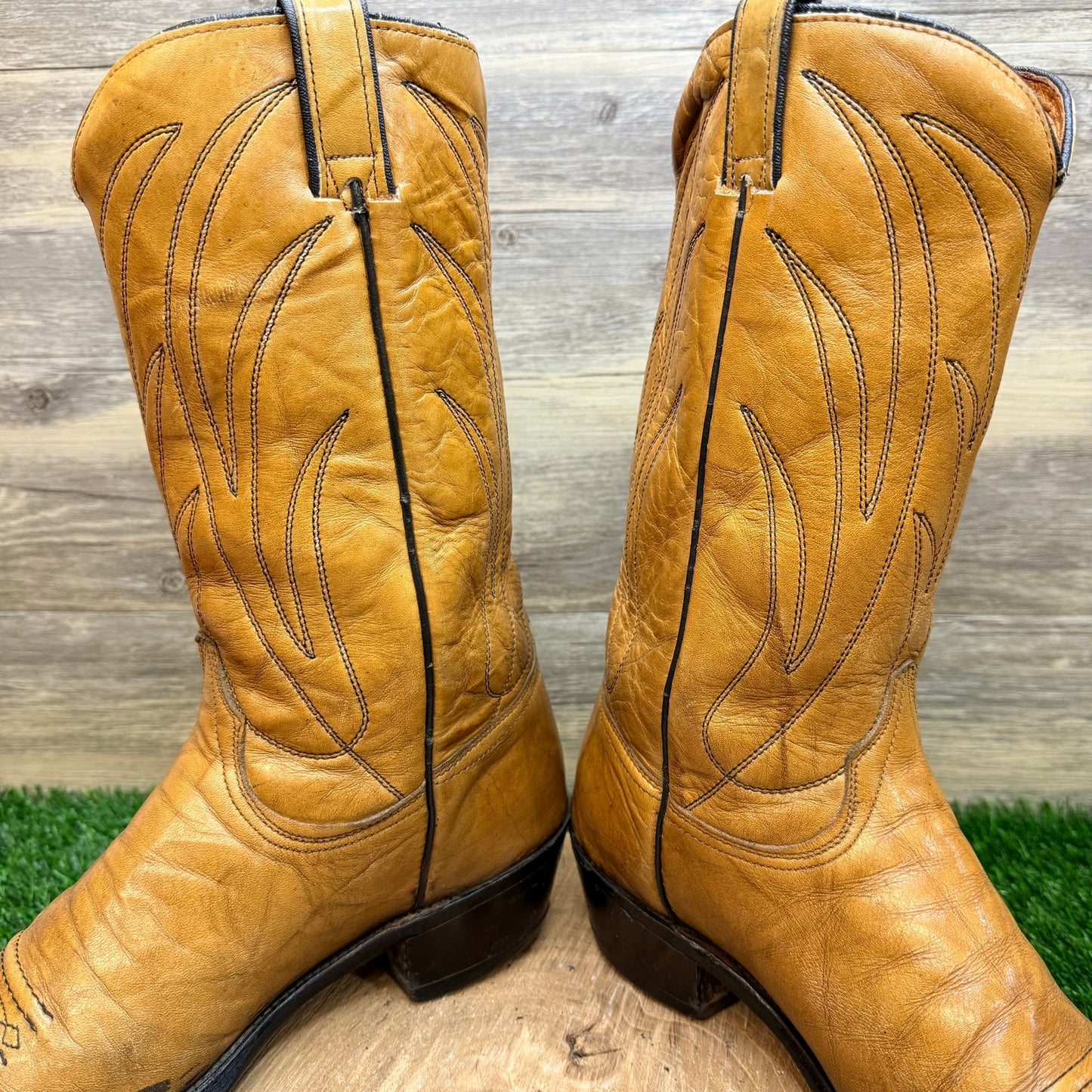 Wrangler Men - Size 10.5D - Vintage Tan Western Cowboy Boots 12569