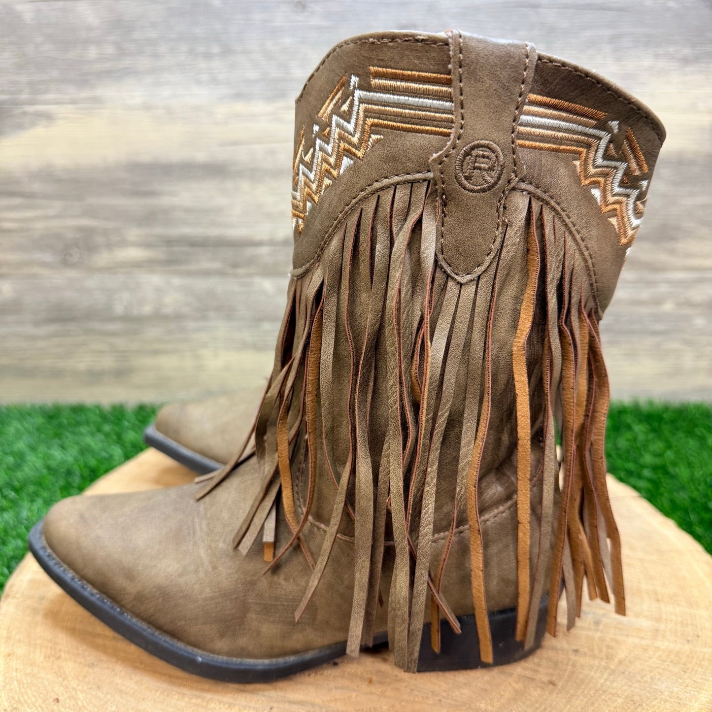Roper Youth - Size 1 - Tan Fringe Faux Leather Cowboy Boots 1119