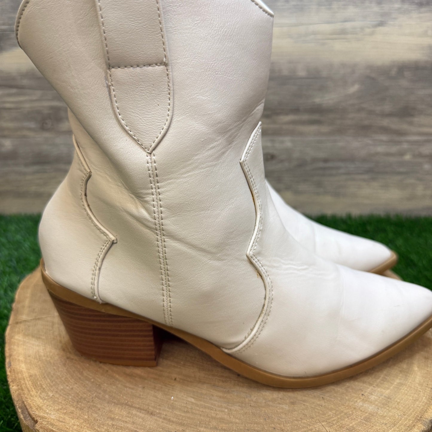 Bamboo Women - Size 10 - Metallic Pearl Faux Leather Ankle Boots Mindful