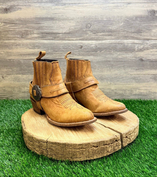 Matisse Women - Size 8.5M - Tan Suede Harness Ankle Boots Judd