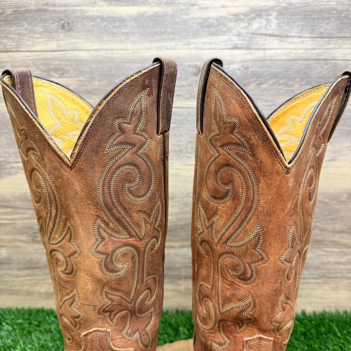 Justin Men - Size 8D - Brown Apache Classic Western Cowboy Boots 2252