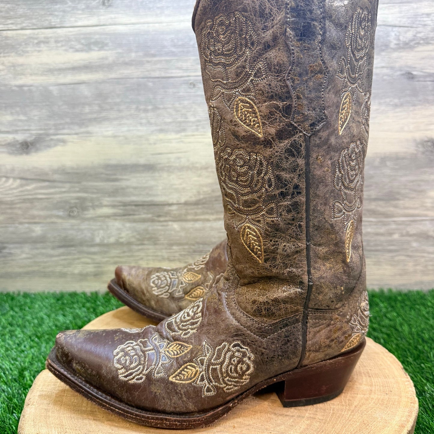 Corky’s Girl Women - Size 9 - Distressed Brown Floral Western Cowboy Boots 3660