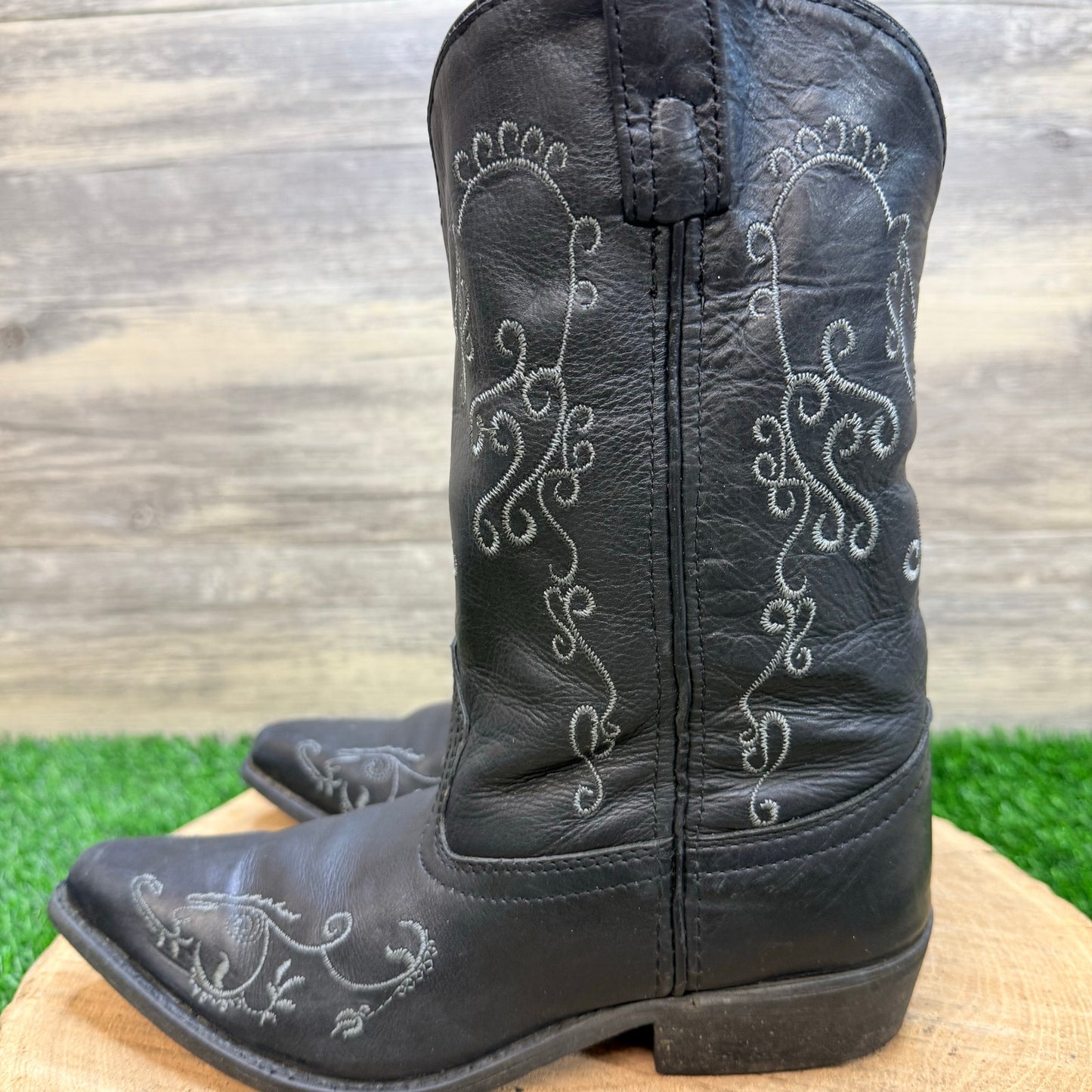 Smoky Mountain Youth - Size 4R - Black Soft Leather Snip Toe Cowboy Boots 3864Y