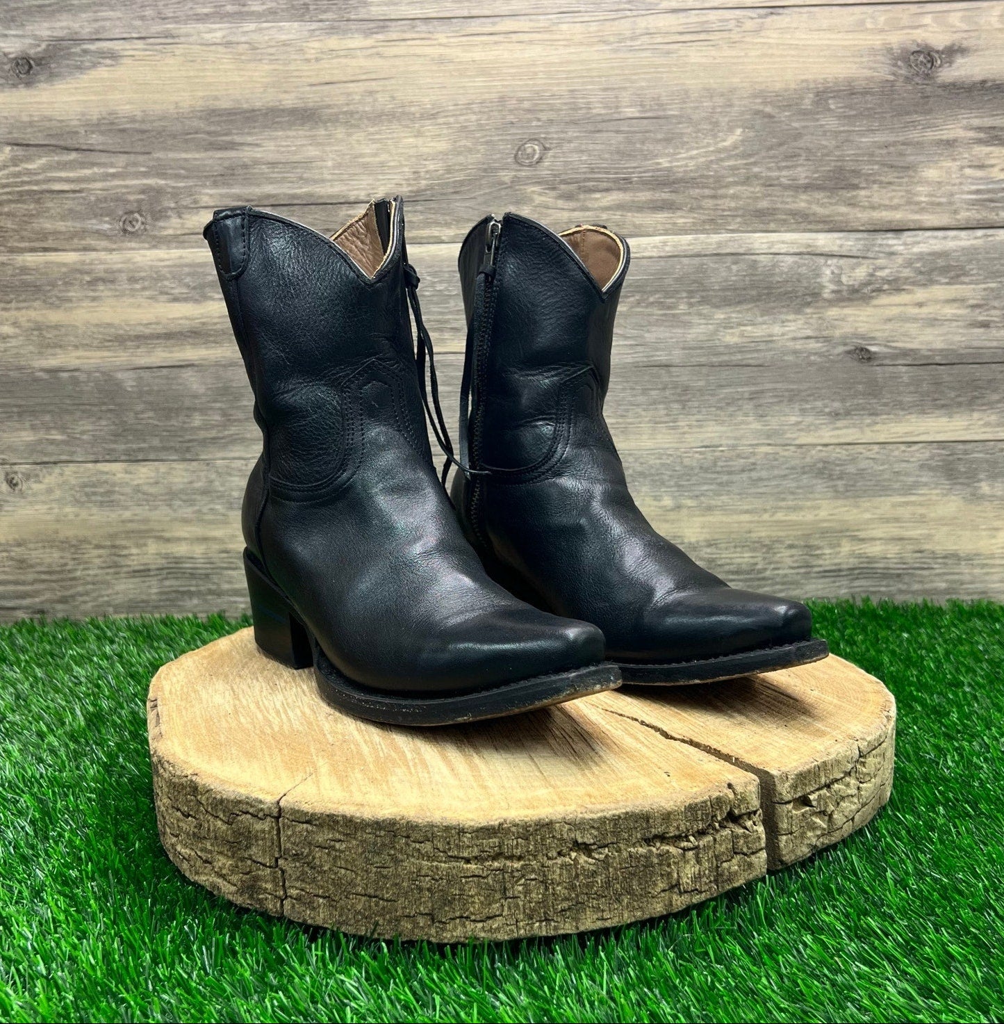 Alvies Women - Size 6.5B - Black Zipper Ankle Boots The Trinity