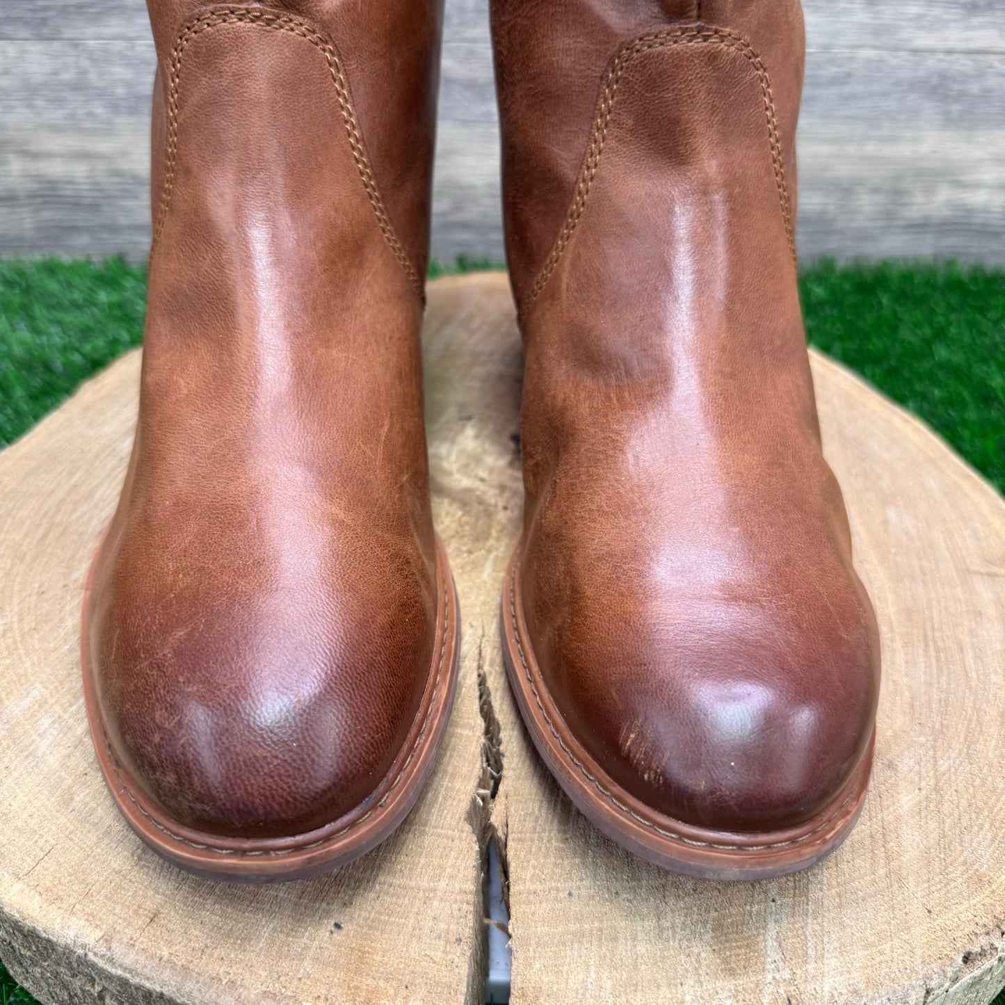 Timberland Women - Size 11 - Tan Ankle Zipper Boots Style A2448