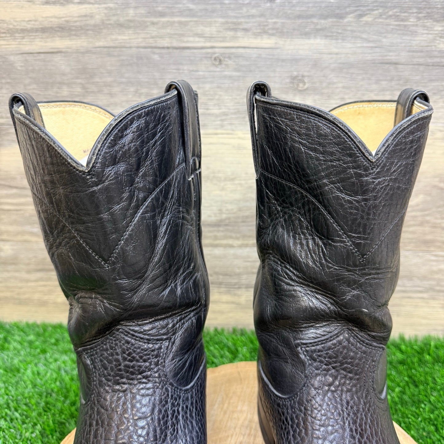 Justin Men - Size 10.5D - Vintage Black Bull Shoulder Cowboy Boots 3202