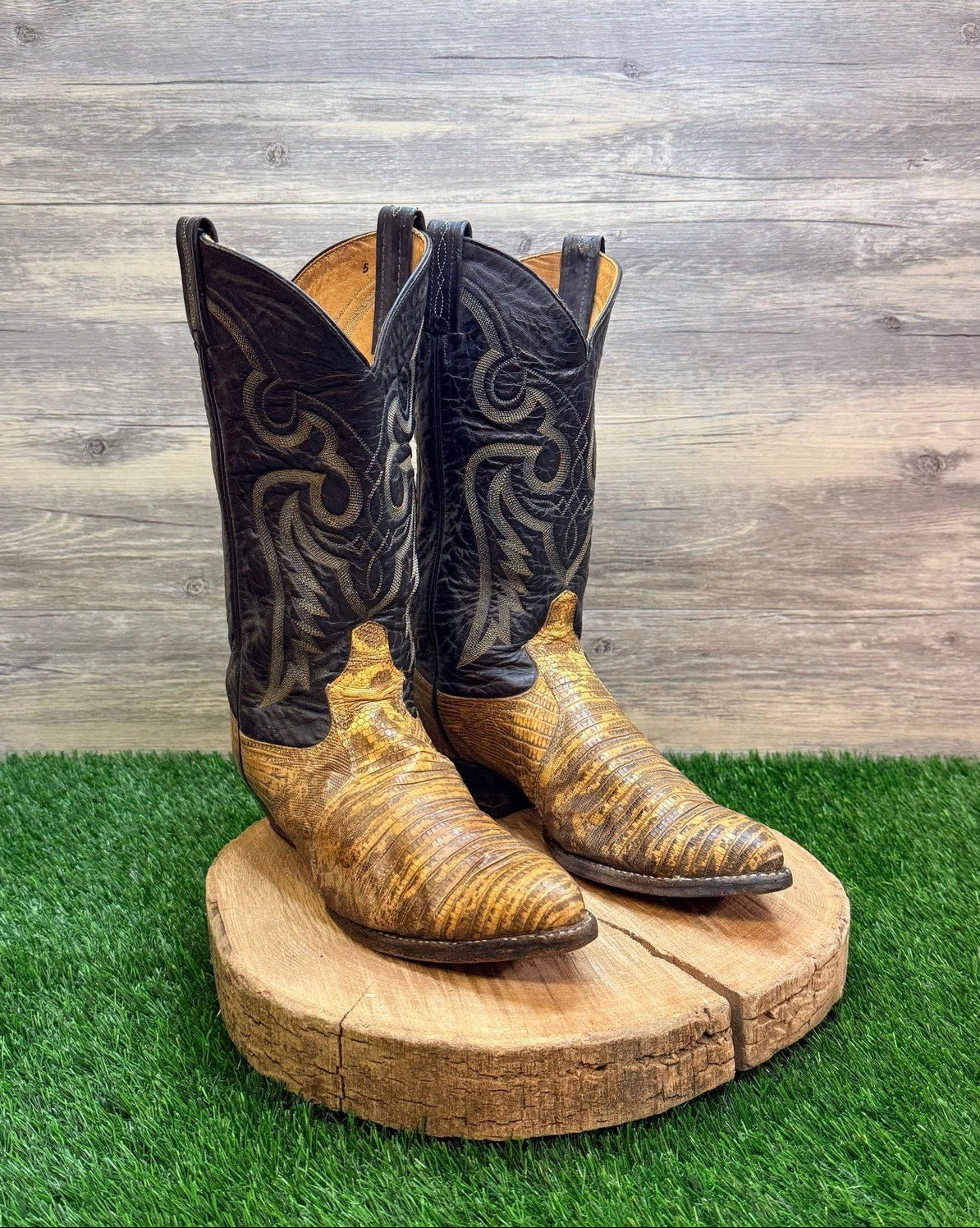 Tony Lama Men - Size 10D - Vintage Black / Tan Lizard Western Cowboy Boots 8883