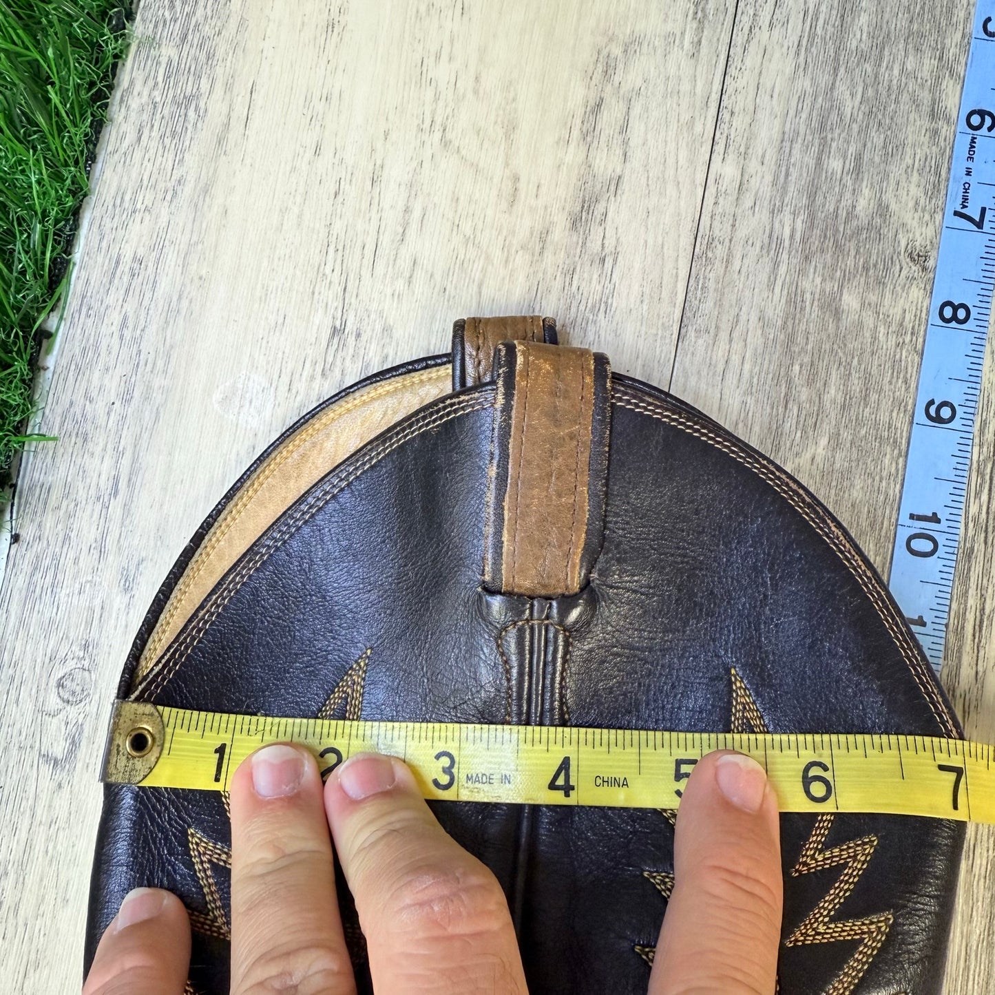 Tony Lama Men - Size 9D -  Vintage Brown  / Black Cowboy Boots 6442