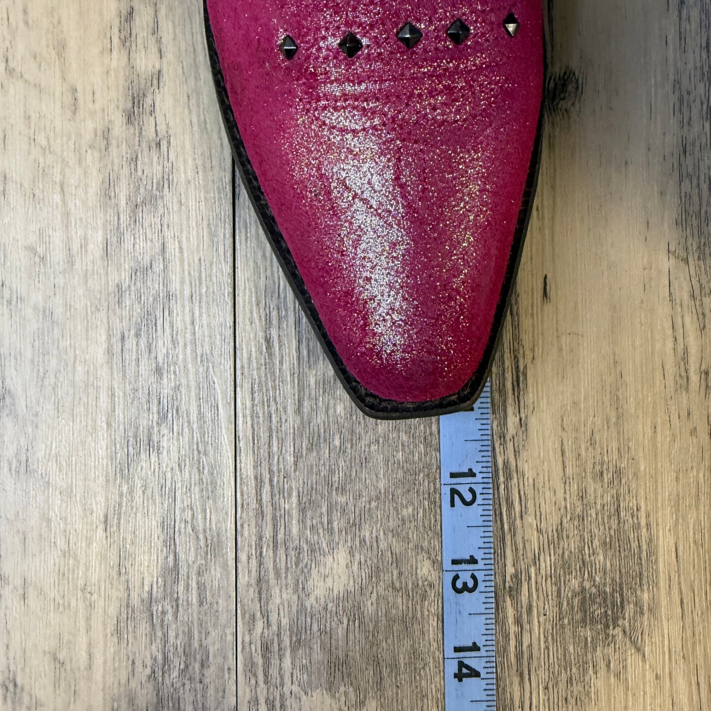 Ariat Youth - Size 6 - Pink Studded Snip Toe Cowboy Boots Style 10012798