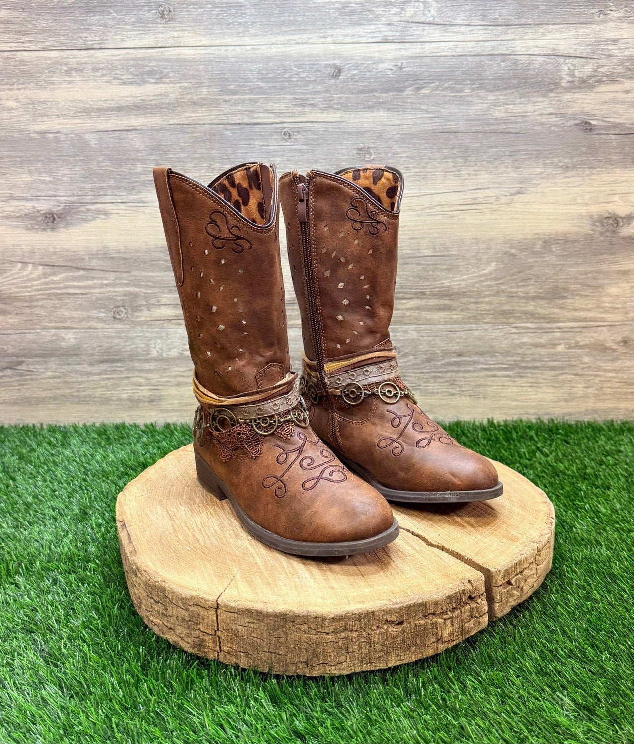 Rodeo Ropers Youth - Size 2M - Brown Zipper Boots Carousel