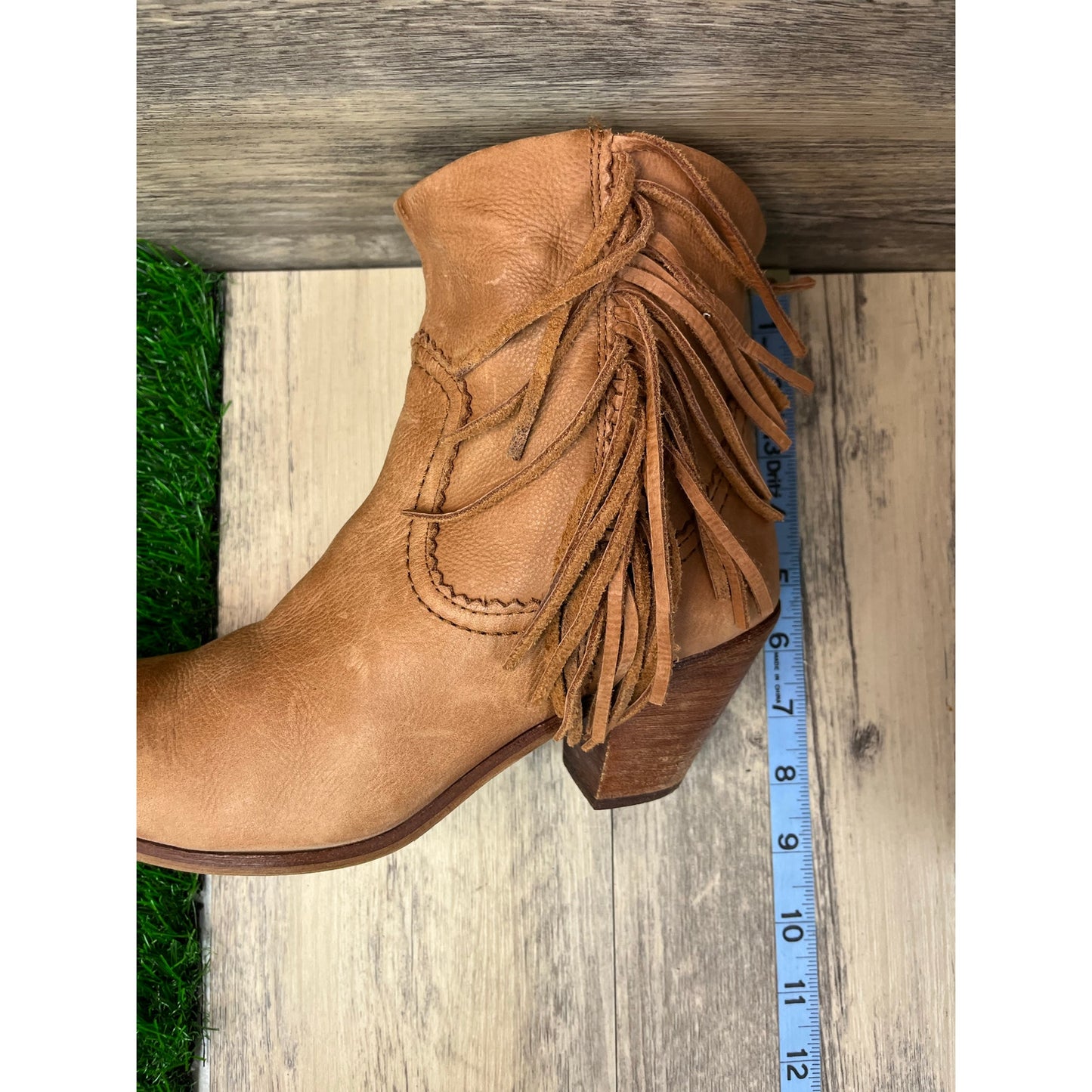 Sam Edelman Women - Size 9 - Tan Fringe Ankle Zipper Boots Style Louie