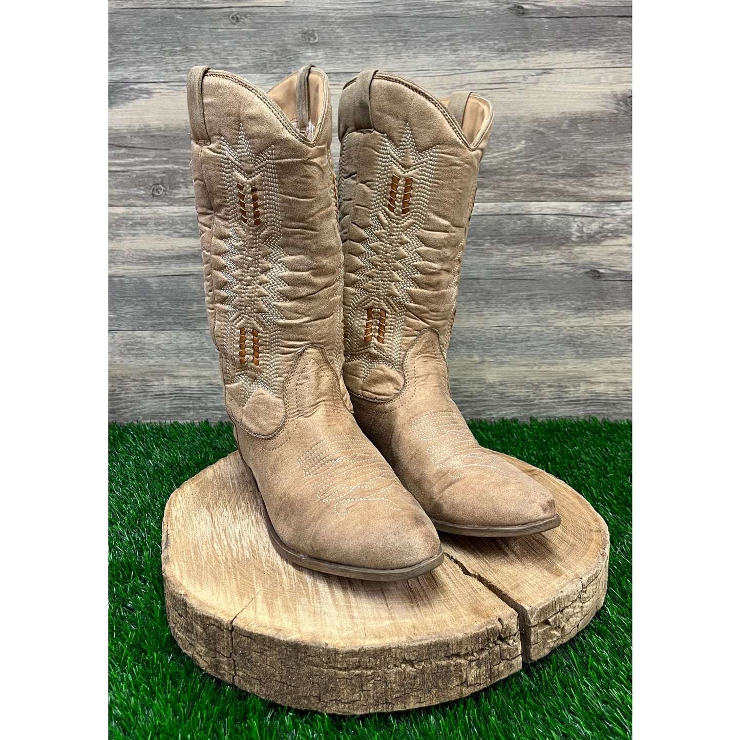 Flex West Women - Size 10M - Sand Color Soft Faux Leather Boots Style 133611