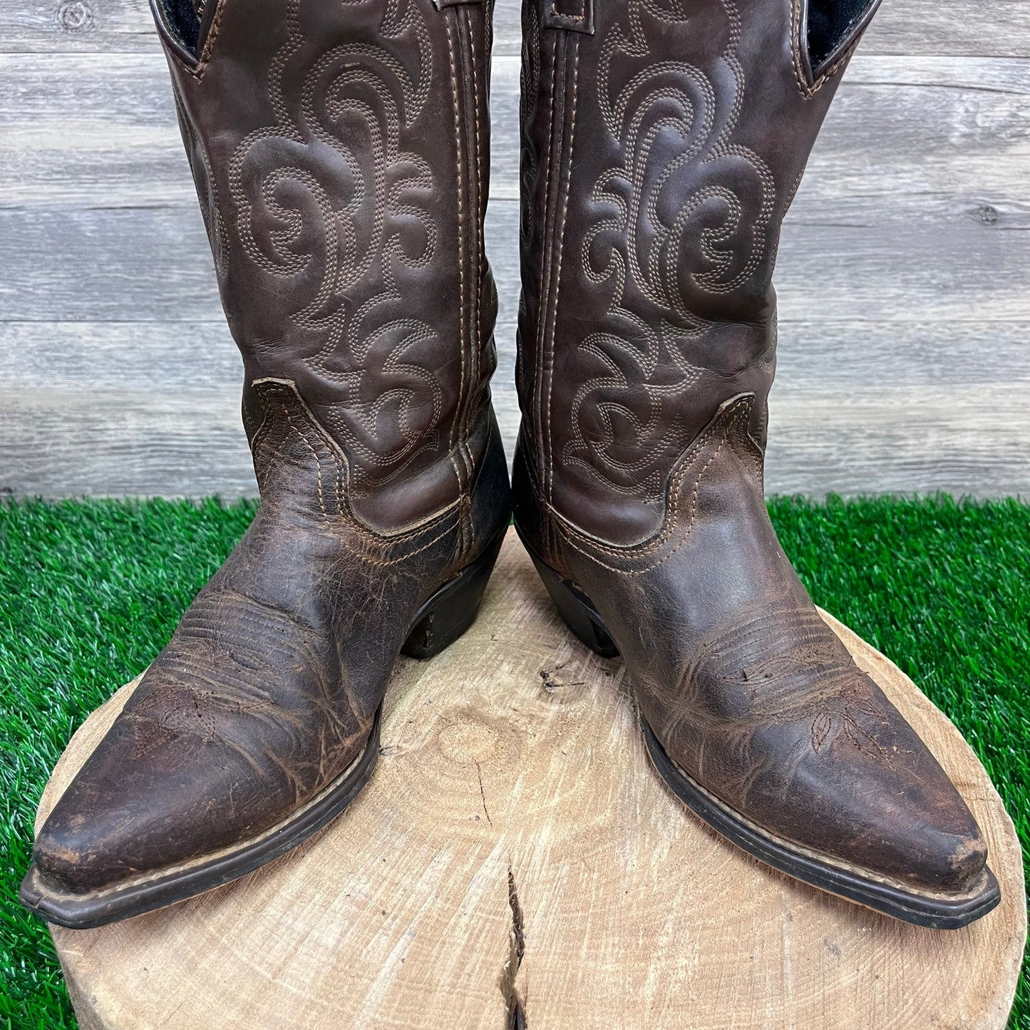 Laredo Women - Size 6.5M - Brown Snip Toe Cowboy Boots Style 5763