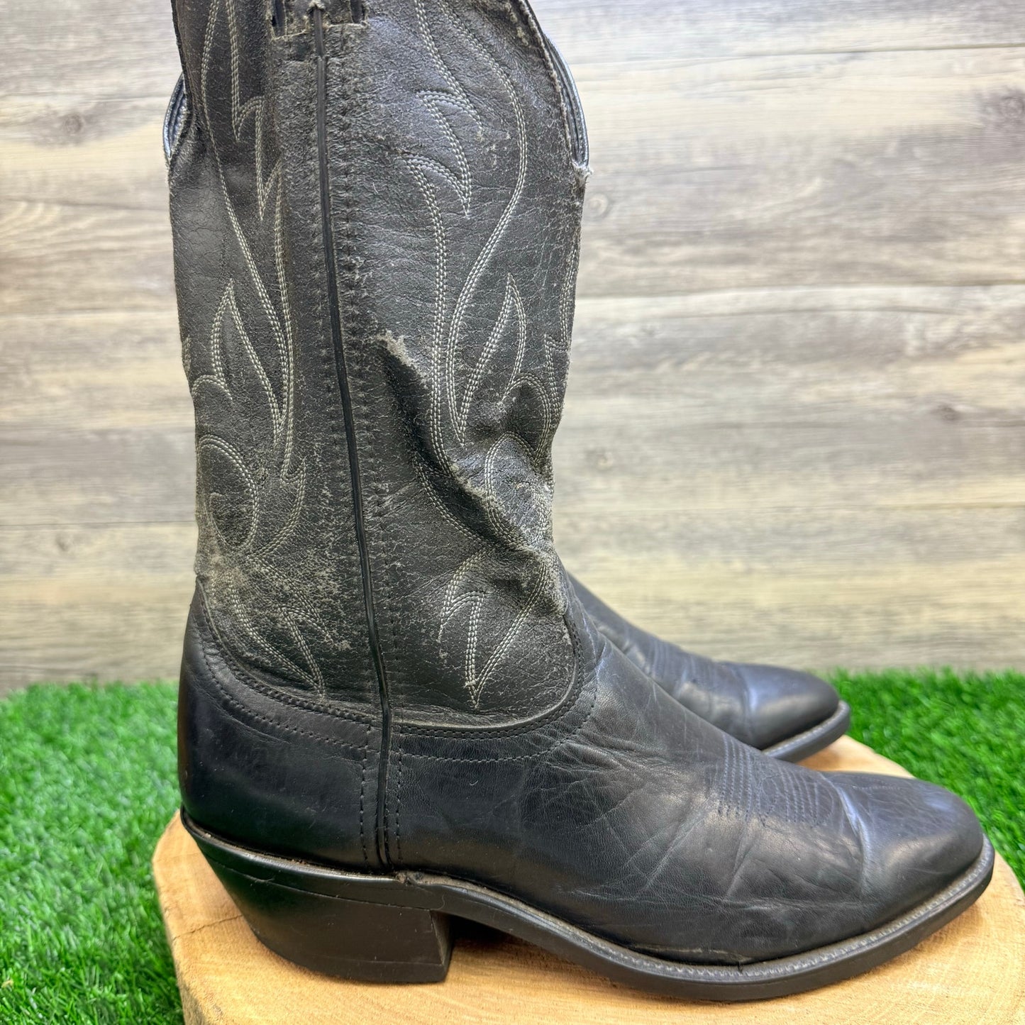 Laredo Men - Size 9D - Black Cowboy Boots 10406