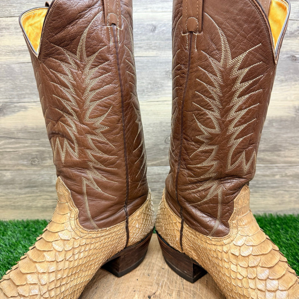 Nocona Men - Size 12B - Tan / Brown Python Snake Western Cowboy Boots 2717C