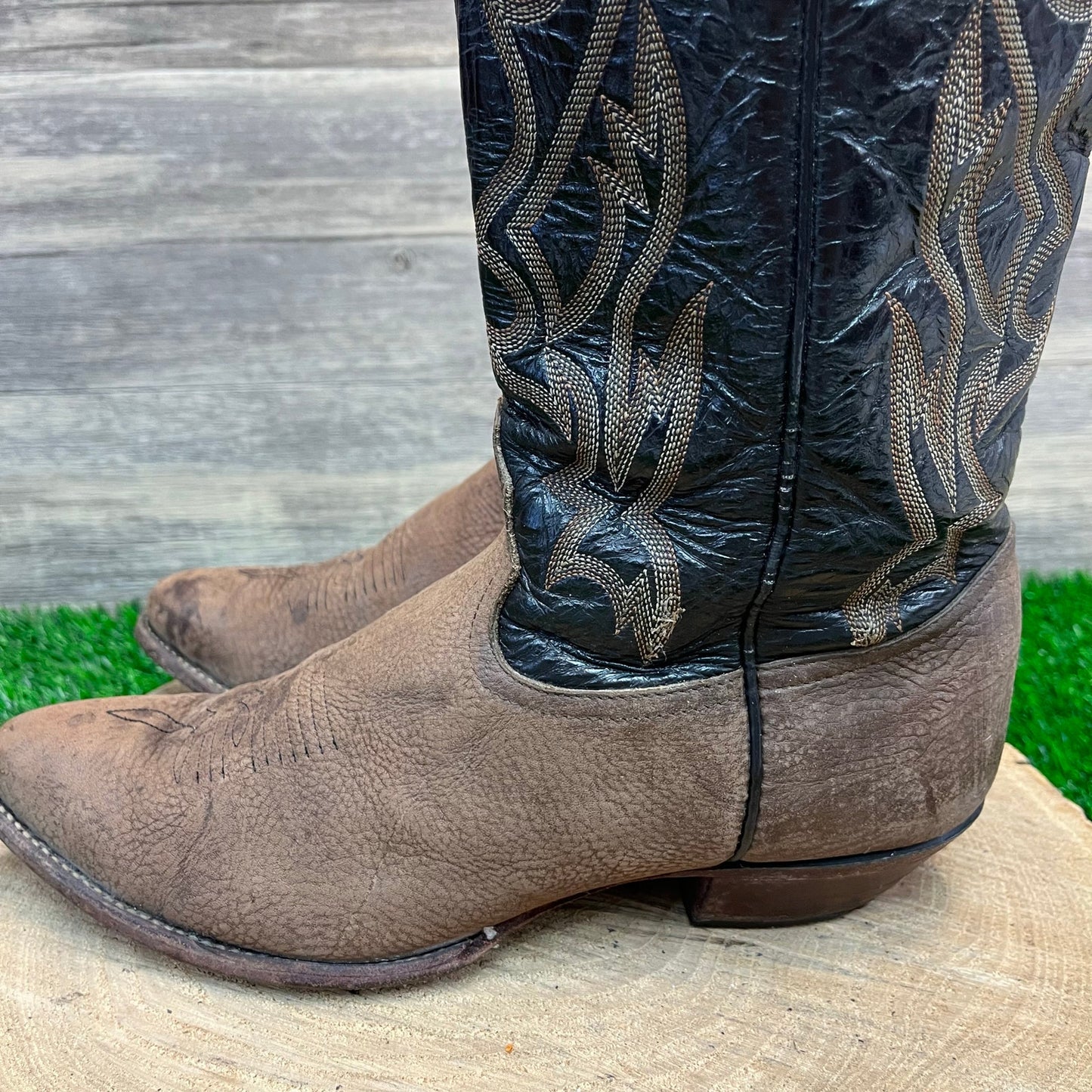 Tony Lama Women - Size 9B - Two Tone Brown Cowboy Boots Style 1185