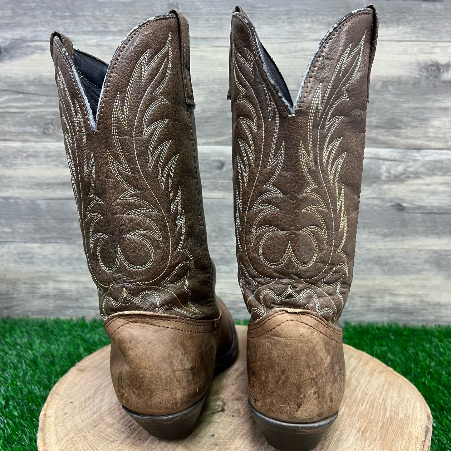 Laredo Women - Size 9M - Brown Cowboy Boots 5742