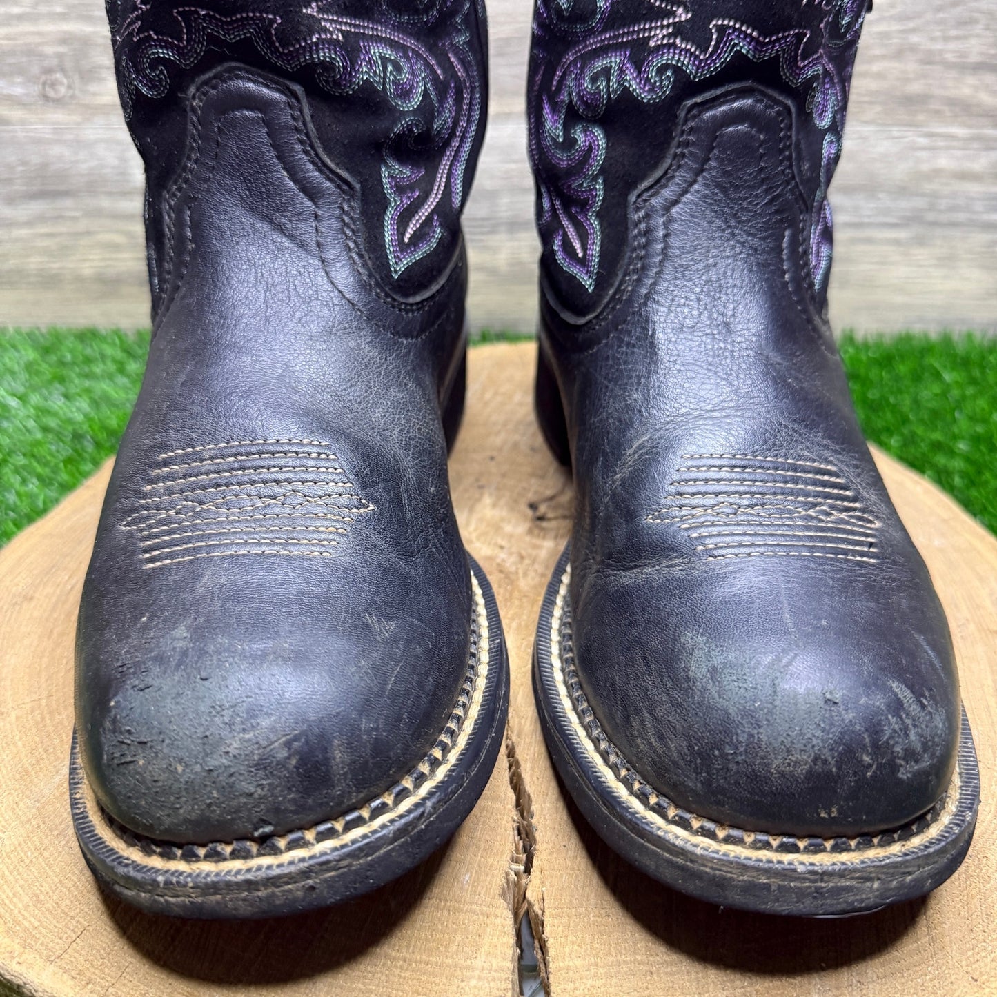 Ariat Women - Size 11B - Black/Purple Round Toe Cowboy Boots Style 10004729
