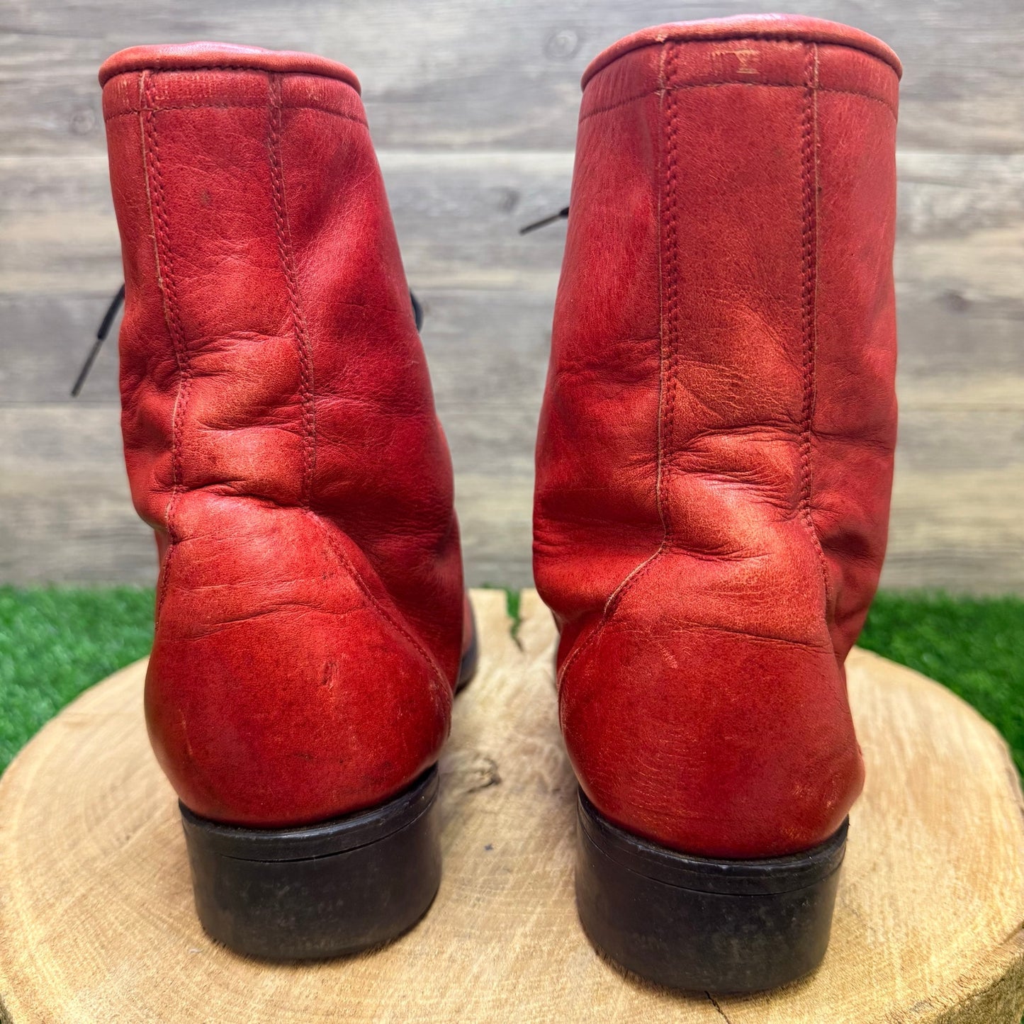 Laredo Women - Size 9.5M - Red Lace Up Boots 27790