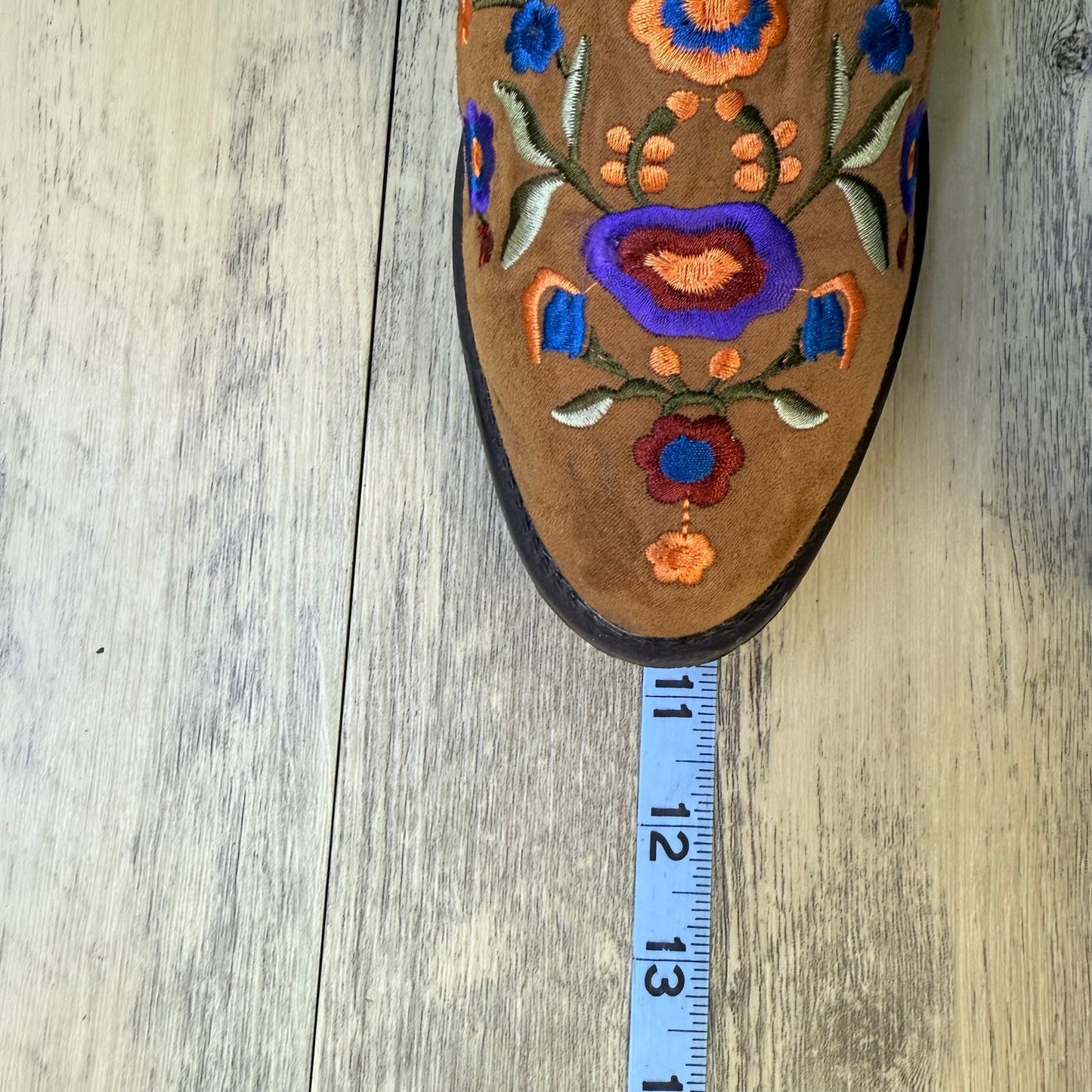 Mudd Women - Size 9M - Tan Floral Faux Suede Ankle Boots 73277