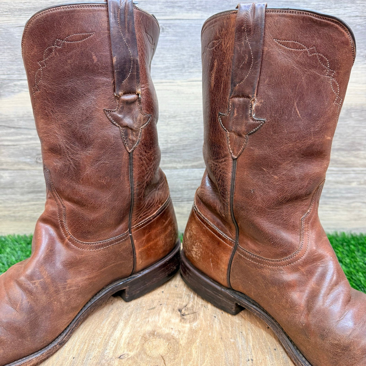 Lucchese Men - Size 10D - Brown Short Shaft Western Cowboy Boots L85086R