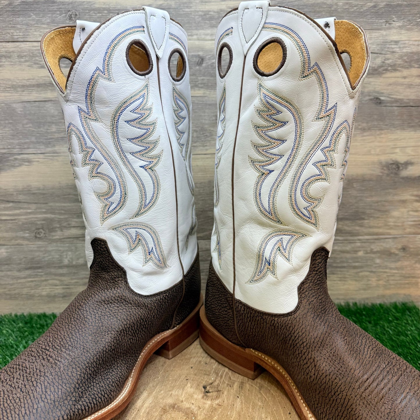 Justin Men - Size 13EE - Brown / White Bent Rail Square Toe Cowboy Boots BR305