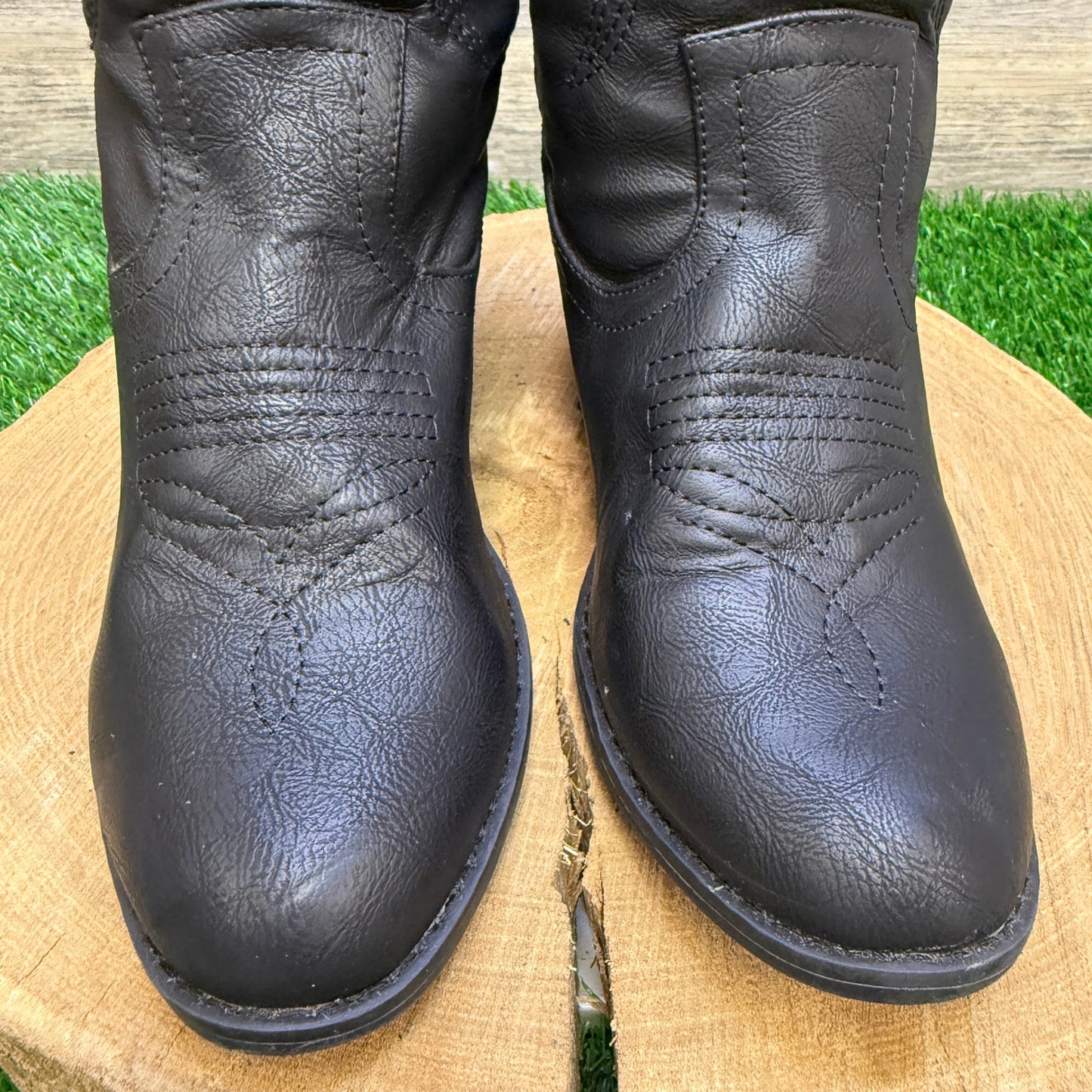 Charles Albert Women - Size 7 - Black Faux Leather Cowboy Boots