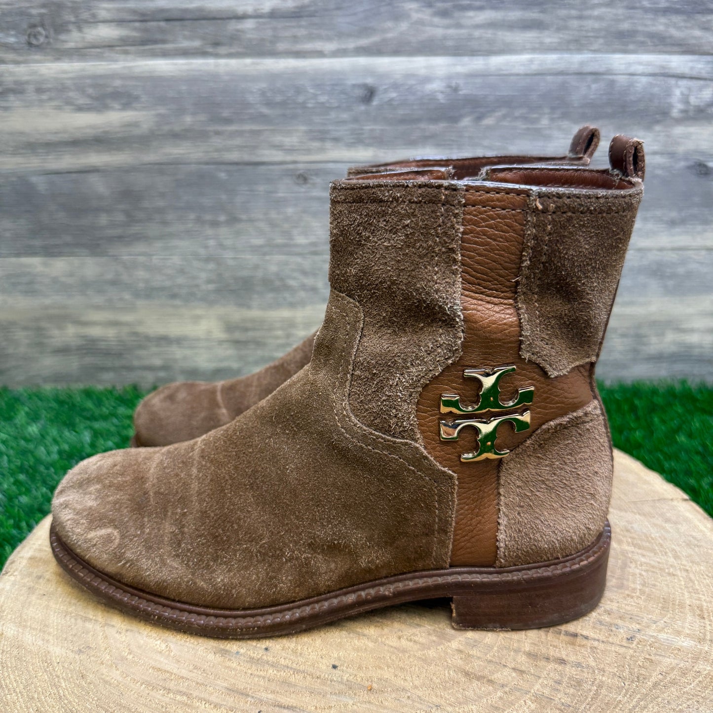 Tory Burch Women - Size 6M - Brown Alaina Suede Ankle Zipper Boots 31128313