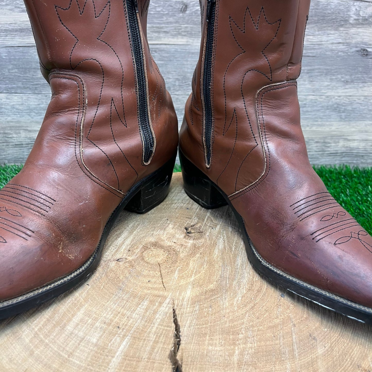 Ponderosa Men - Size 11W - Brown Faux Leather Ankle Zipper Boots