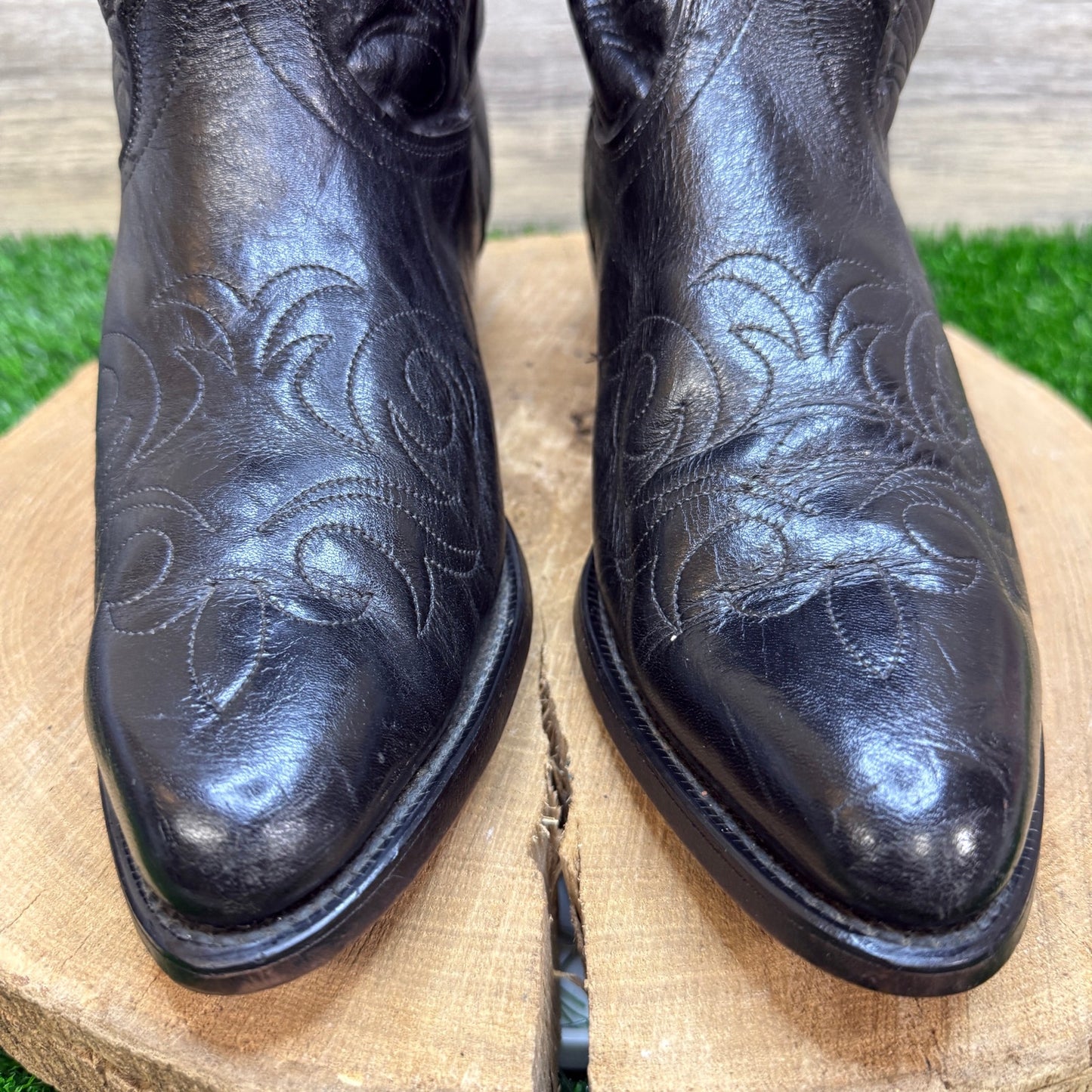 Laredo Men - Size 9.5 EE - Vintage Black Western Cowboy Boots Style 2630