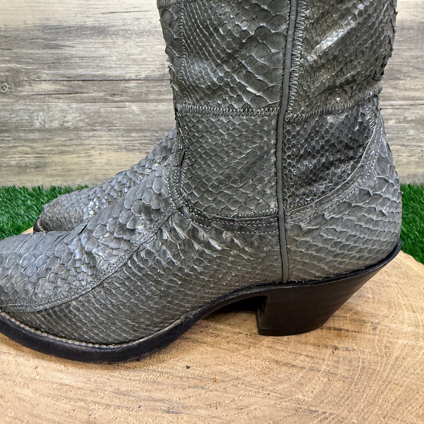 Nocona Men/Women - Size 6/7 - Vintage Gray Snakeskin Cowboy Boots E7599