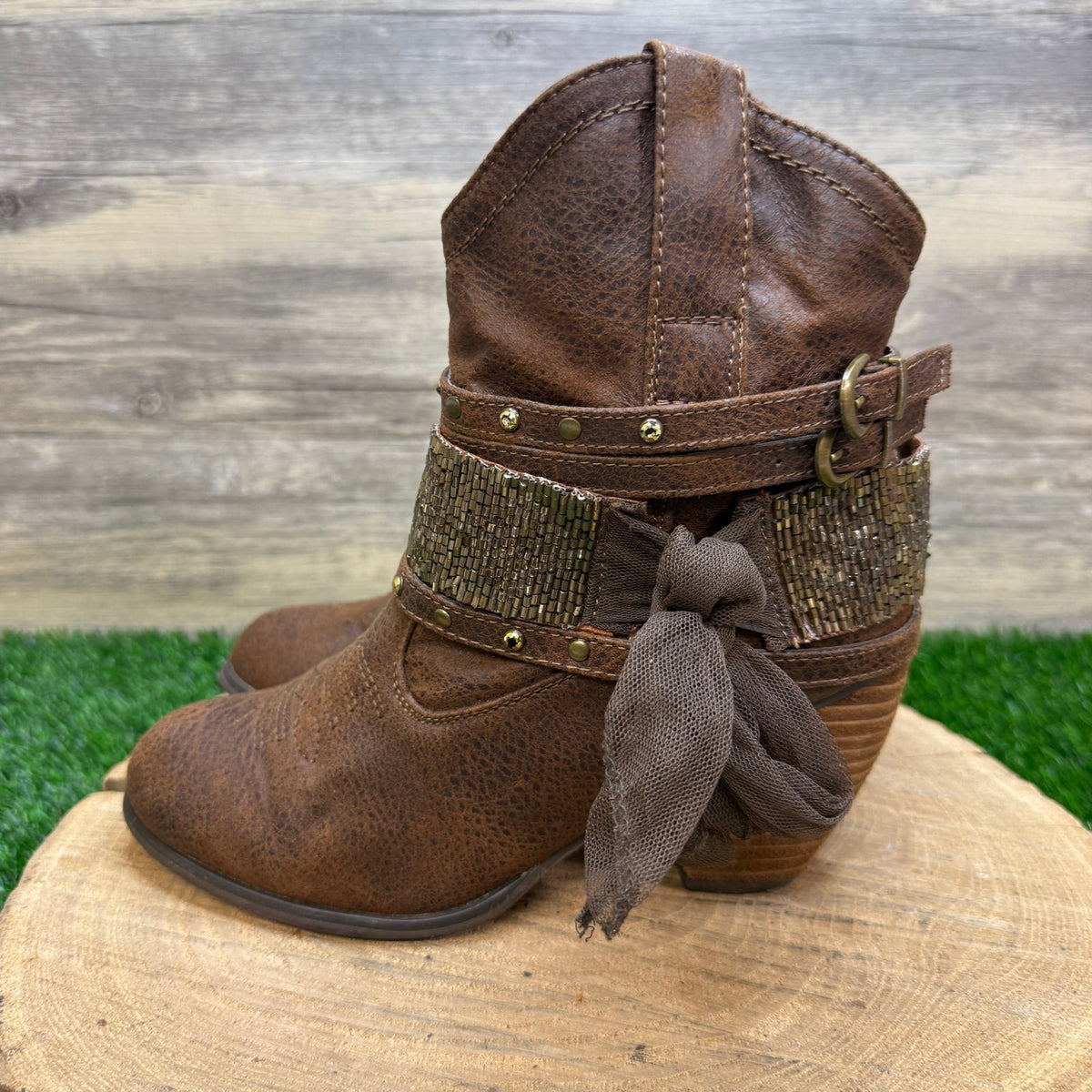 Not Rated Women - Size 8 - Brown Faux Suede Zipper Ankle Boots Style 52251