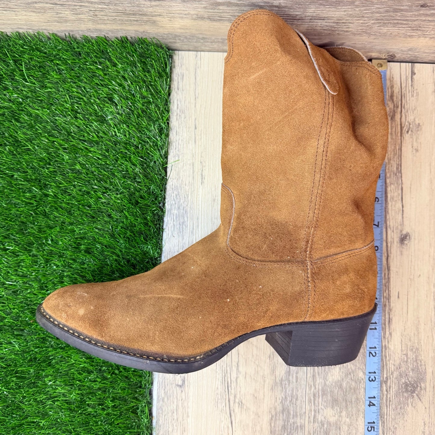 Unknown Men - Size 11 - Tan Suede Western Cowboy Boots 1011